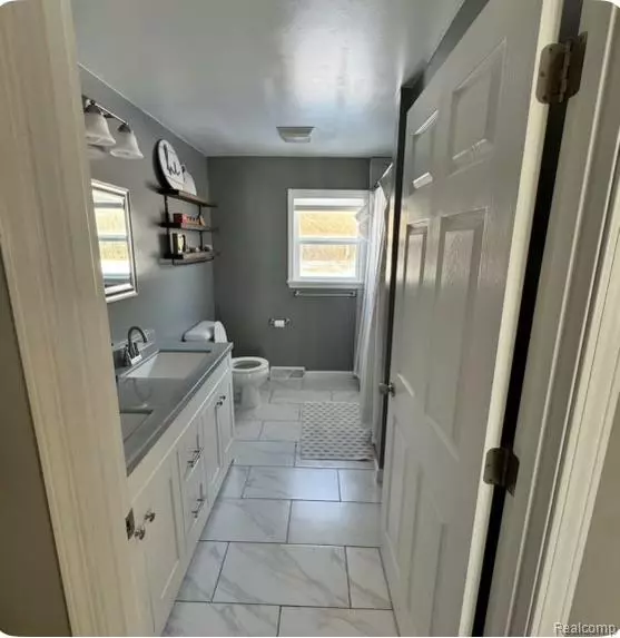 Birch Run, MI 48415 8517,6338 Willard Road