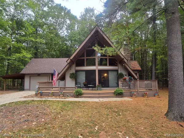 Update, MI 49346 9776,10644 Thornapple Drive