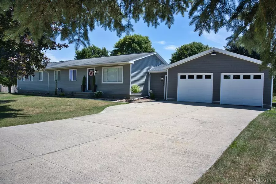 1142 George Street, Bad Axe, MI 48413 8892