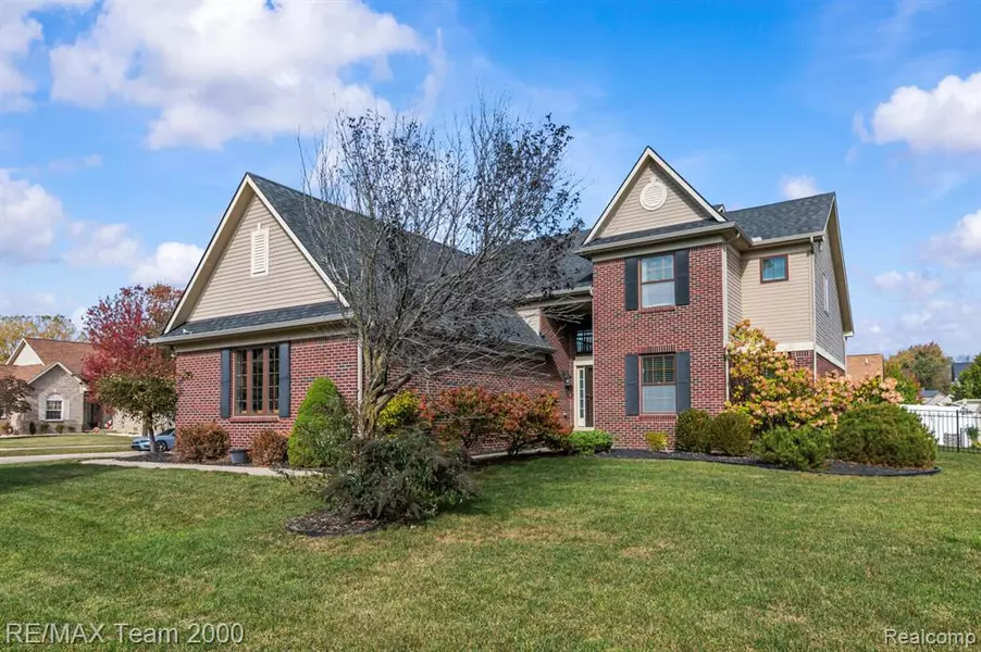 19712 Uroda Street, Brownstown, MI 48173 9308