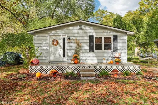 1023 N Park Street, Highland, MI 48356 2629