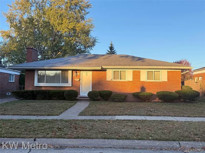 29355 Eiffel Avenue, Warren, MI 48088 3682