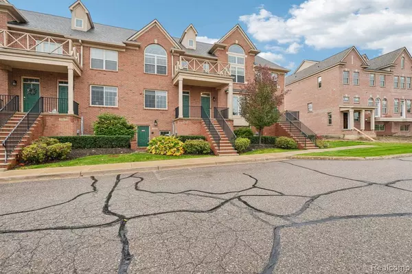 Northville, MI 48168,39675 Springwater