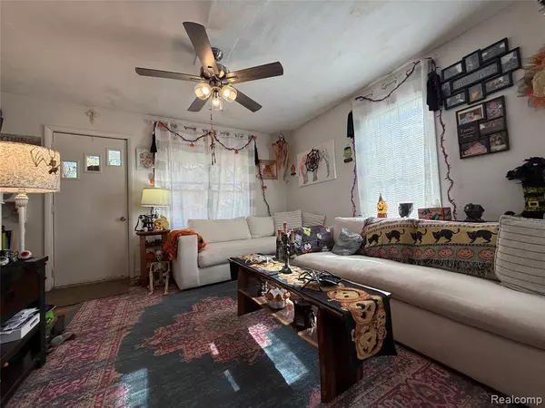 Brown City, MI 48416 8775,6908 John Street