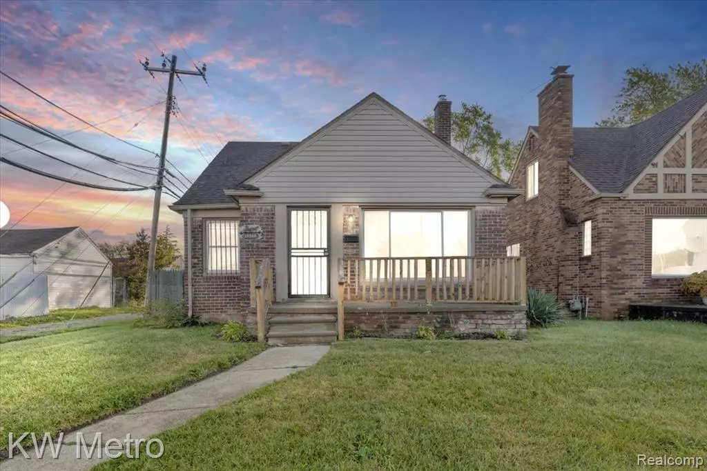 Detroit, MI 48235 1917,19360 Strathmoor Street