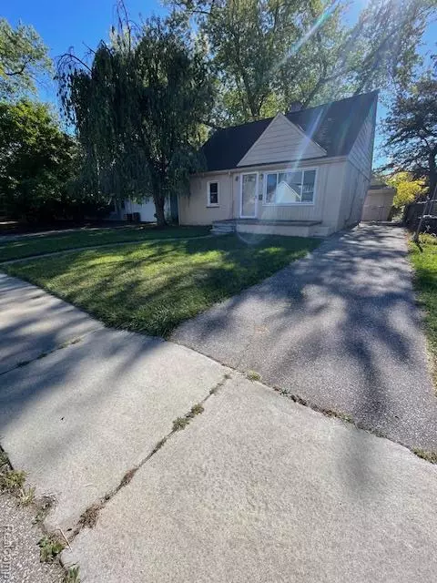 138 Chopin Street, Troy, MI 48083 1715