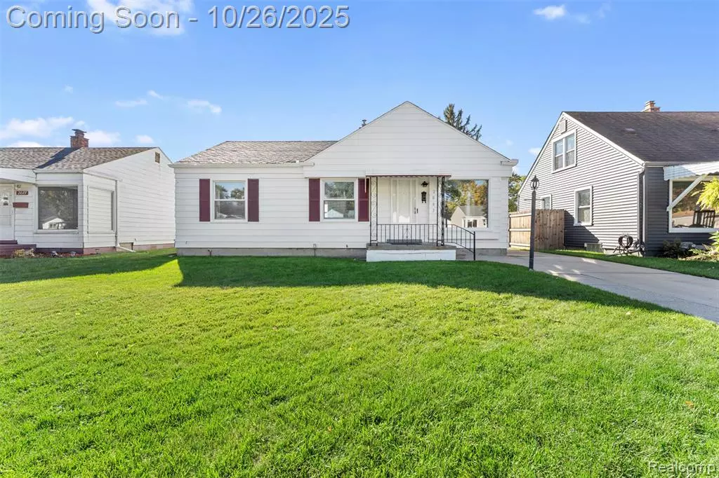 Lincoln Park, MI 48146 3422,2083 Gregory Avenue