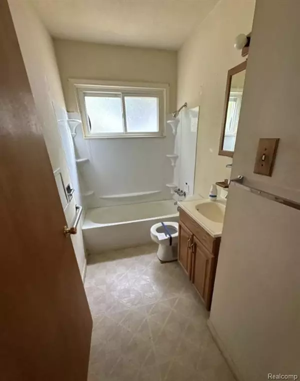 Flint, MI 48503 4346,1917 Whittlesey Street