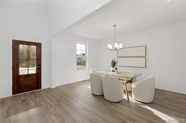 Canton, MI 48187,50284 Hedgewood Drive