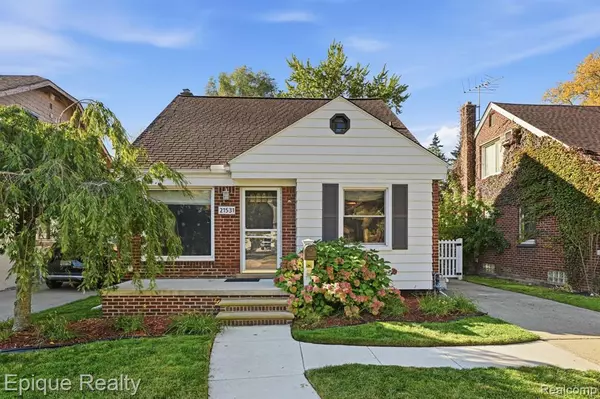 21531 S Military Street, Dearborn, MI 48124 2906