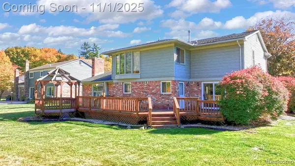 Troy, MI 48098 1924,6893 Mountain Drive