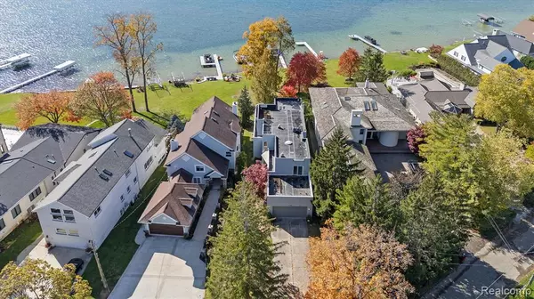 3217 Interlaken Street, Bloomfield Hills, MI 48323 1826