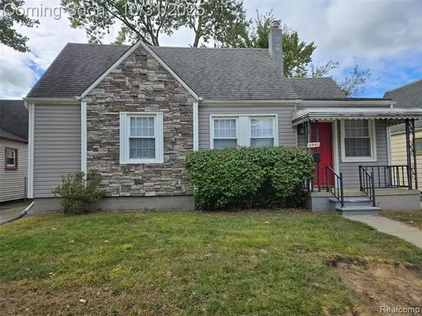 2442 Homeplace Street, Dearborn, MI 48124 2451