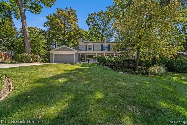 Beverly Hills, MI 48025 4727,30372 Georgetown Drive