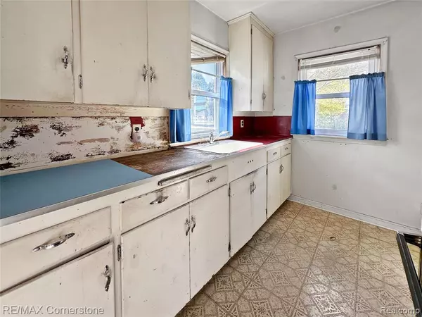 Plymouth, MI 48170 1177,1330 Junction Street