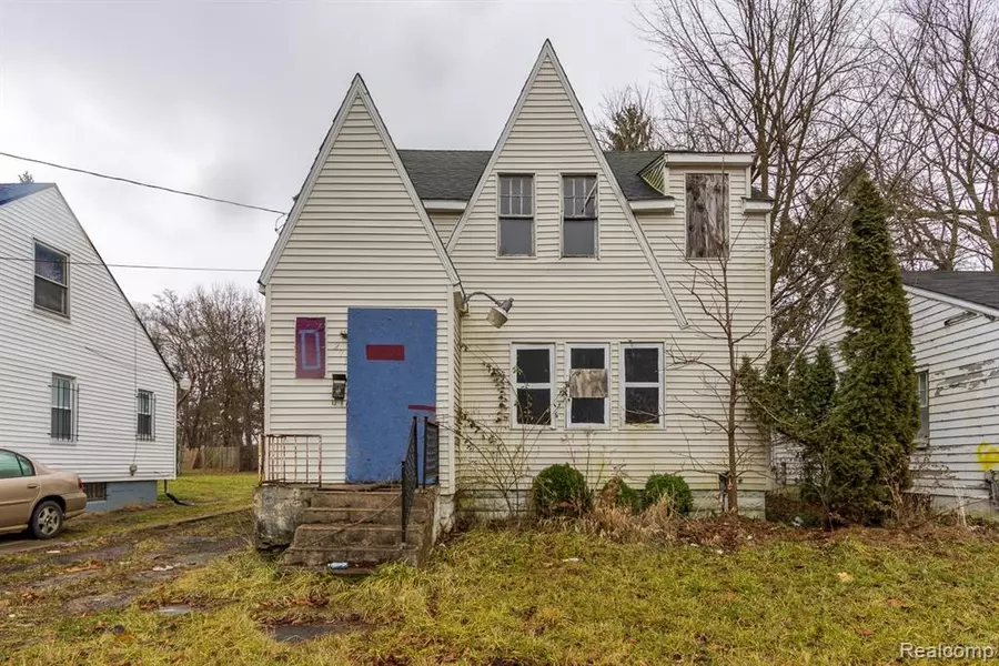 2718 N Chevrolet Avenue, Flint, MI 48504 2846