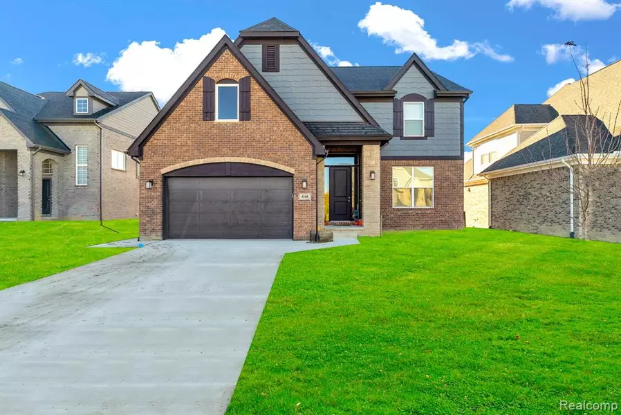 4075 Blossom Drive, Sterling Heights, MI 48314