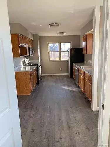 Troy, MI 48083,25 Chopin Avenue