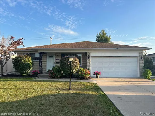 12376 CANTERBURY Drive, Sterling Heights, MI 48312 3108