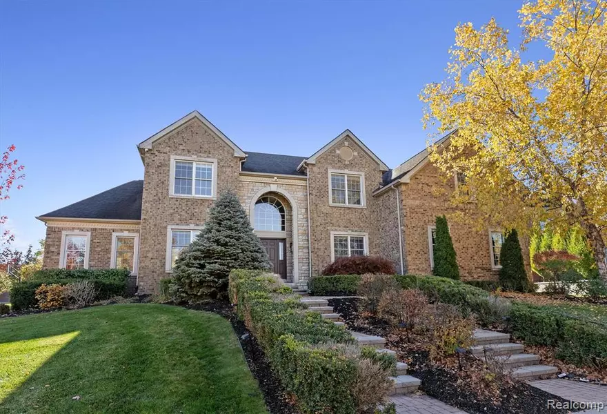 50623 Chesapeake Drive, Novi, MI 48374 2550