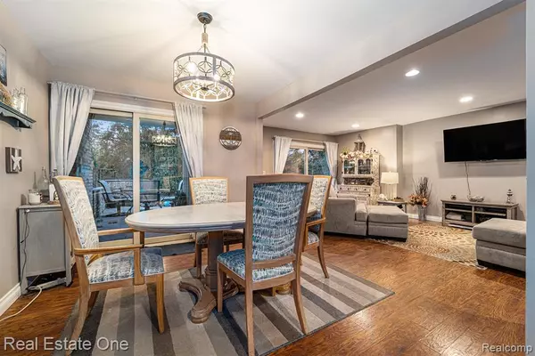 Bloomfield Hills, MI 48304,1503 S HILL