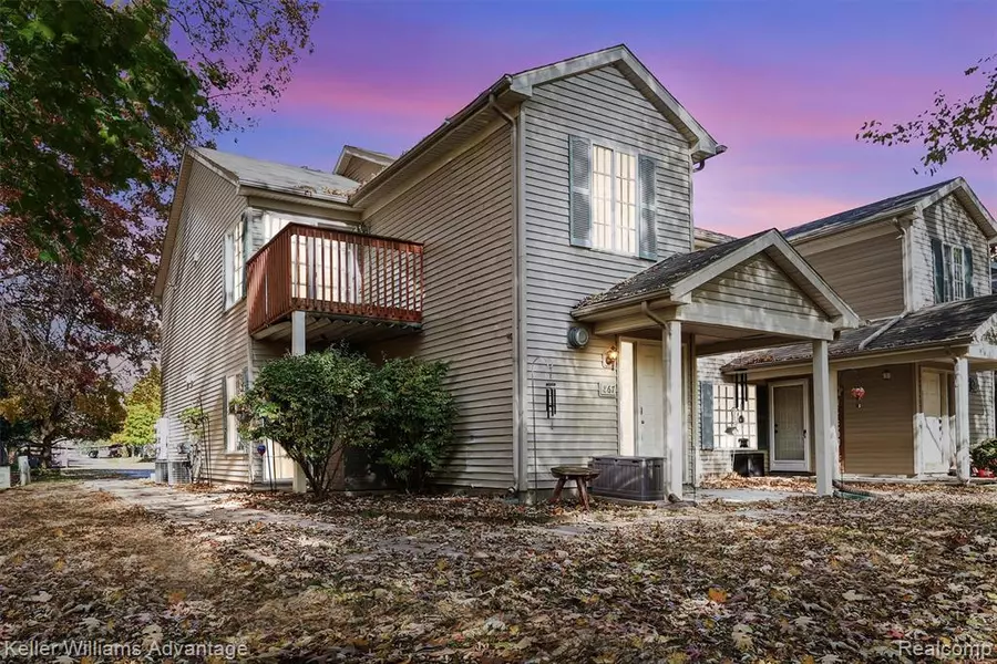 867 Saybrook Drive, Waterford, MI 48327 2586