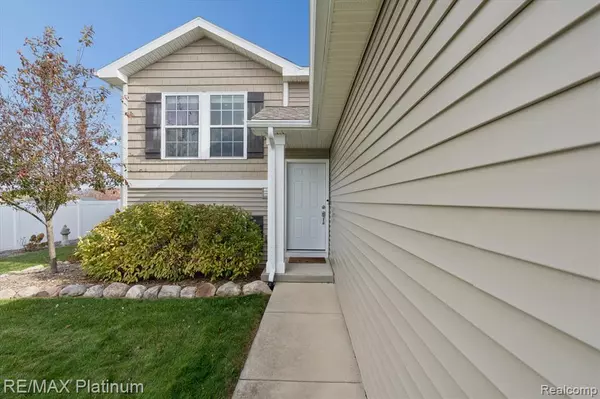 Linden, MI 48451 9183,16519 Bedington Drive