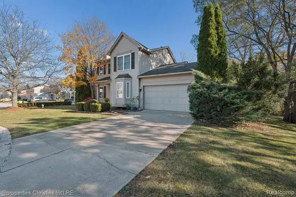 Novi, MI 48374 3411,24220 Scarlet Court