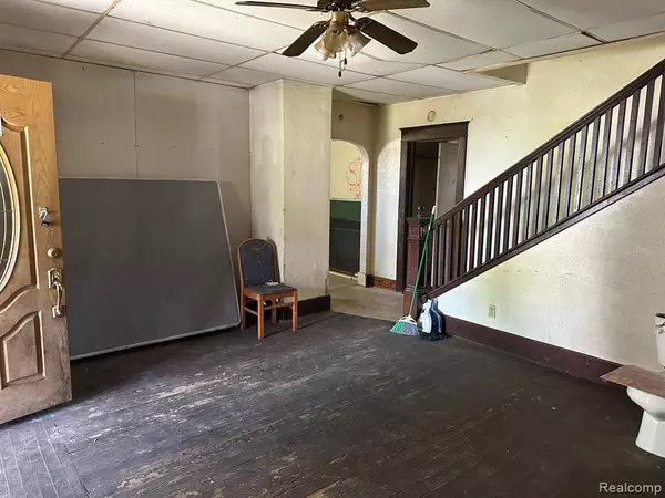 Flint, MI 48503 3626,1009 OAK Street