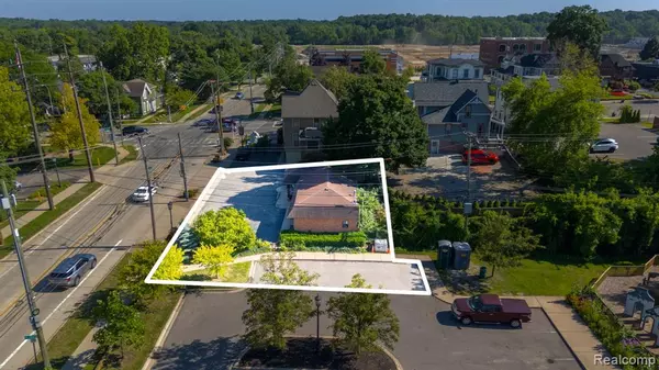 Northville, MI 48167 1664,111 Griswold Street