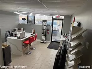 44884 HEYDENREICH Road, Clinton Township, MI 48038 1551