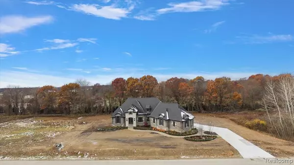 Oakland, MI 48363,1597 Vista Drive