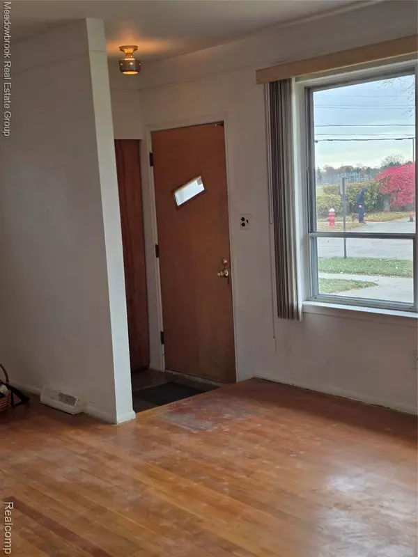 Warren, MI 48088 4279,13019 Stanley Drive