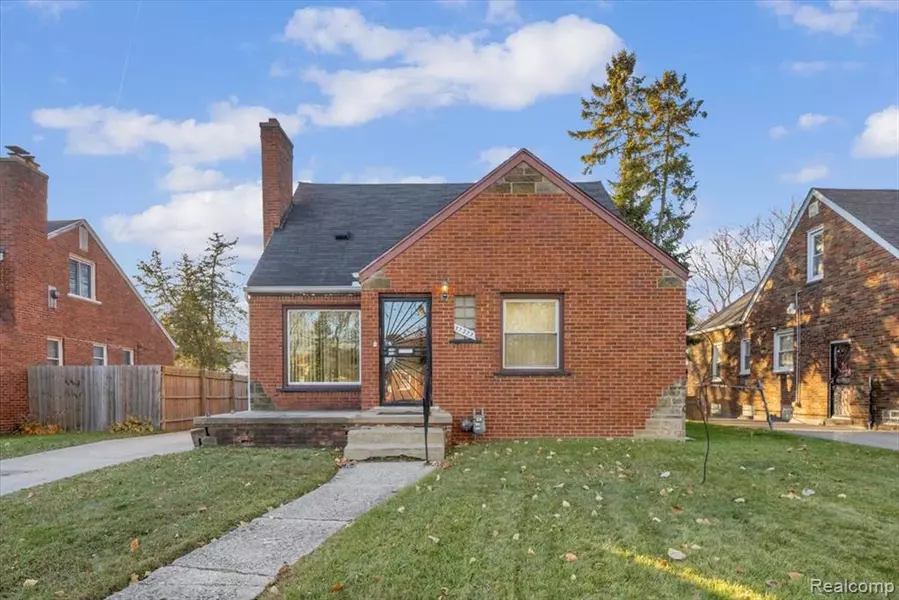 17377 Dresden Street, Detroit, MI 48205 3135