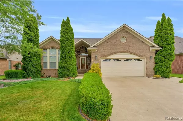 Trenton, MI 48183 1181,23330 Tumbleweed Lane