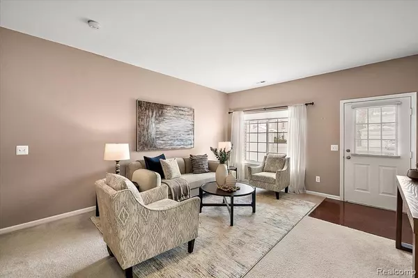 Woodhaven, MI 48183 1974,26709 Ashton Drive