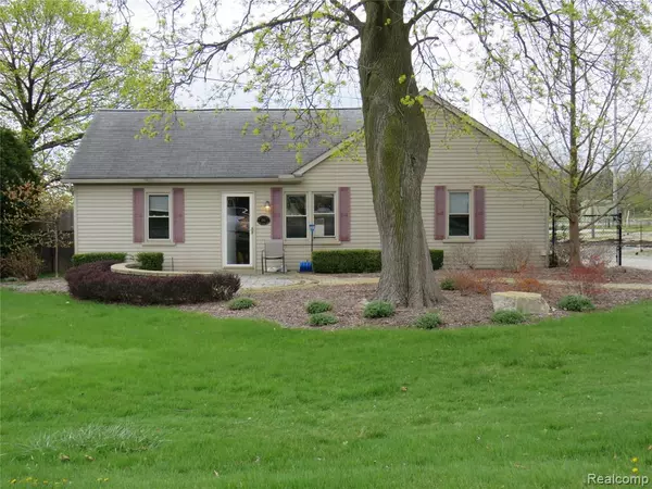 Rochester Hills, MI 48307 3108,496 E Avon Road