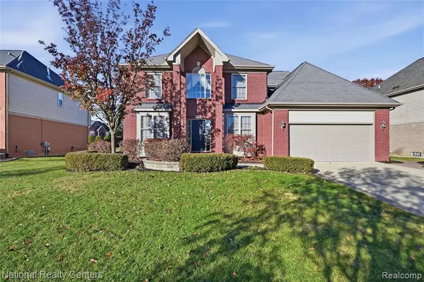 Troy, MI 48083 6817,2573 Cottonwood Drive