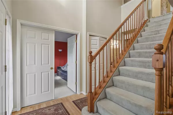 Van Buren, MI 48111 5187,15459 Brookside Drive