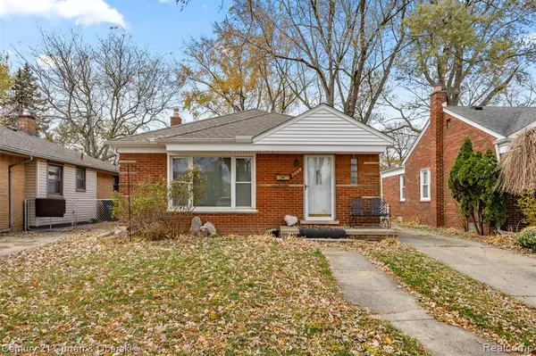 Allen Park, MI 48101 2214,7668 Cortland Avenue