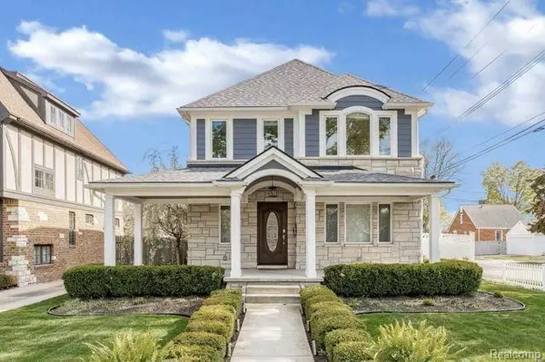 410 CATALPA Drive, Birmingham, MI 48009 1715