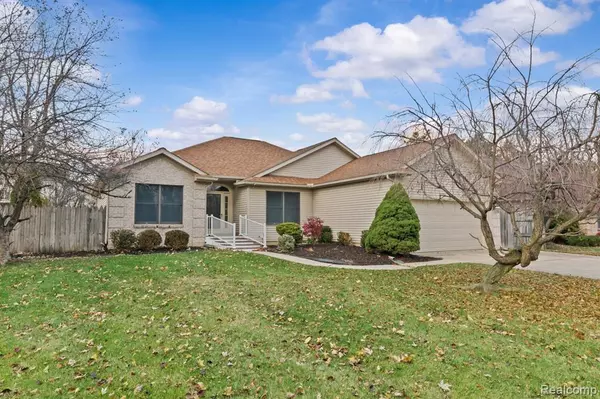 1670 W Ellsworth Road, Ann Arbor, MI 48108 9642