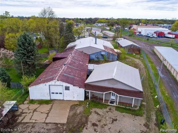 Owosso, MI 48867 2528,403 State Street