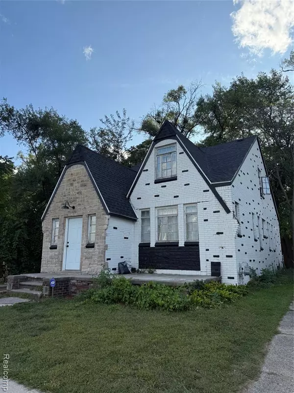 15767 Freeland Street, Detroit, MI 48227 2914