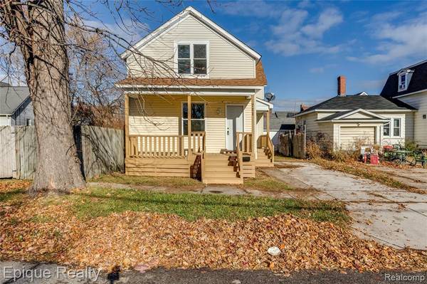 711 Stanton Street, Port Huron, MI 48060 3710