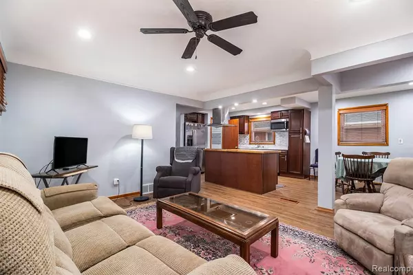 Dearborn Heights, MI 48125,4001 Roosevelt Boulevard