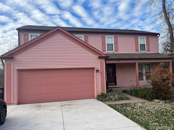 Northville, MI 48167 1978,19479 SCENIC HARBOUR Drive