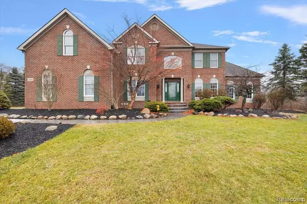 Novi, MI 48374 2125,26566 Anchorage Court