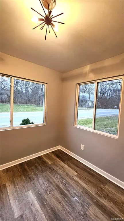 Howell, MI 48843 9452,5080 Chilson Road