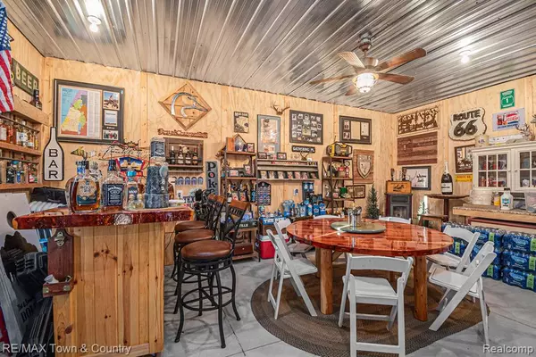 Beaverton, MI 48612 8835,4153 Bayview Drive